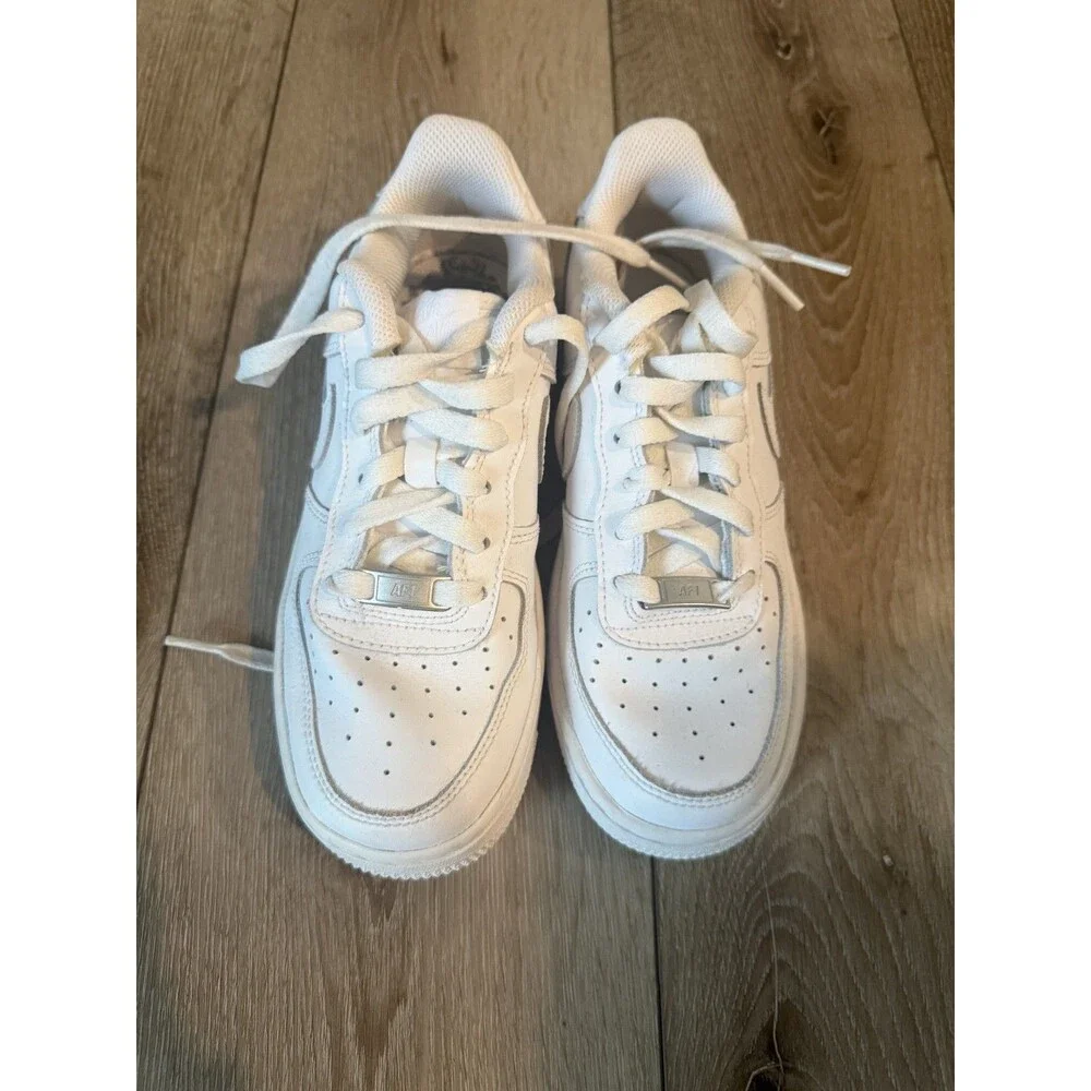 Size 5 (GS) - Nike Air Force 1